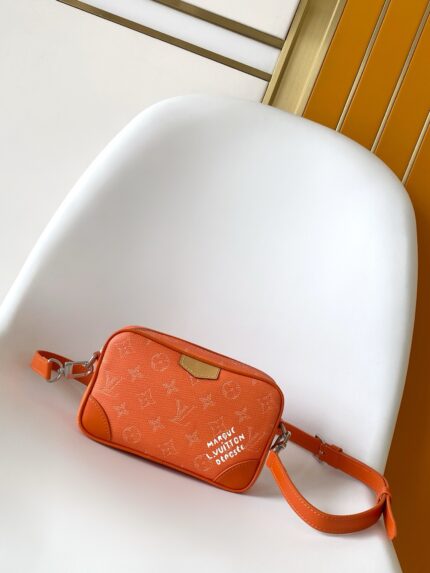 Louis Vuitton handbag Monogram canvas