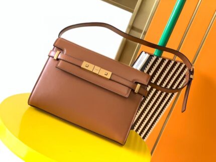 YSL Manhattan 24cmNew arrival Manhattan Small Baguette Bag 24cm