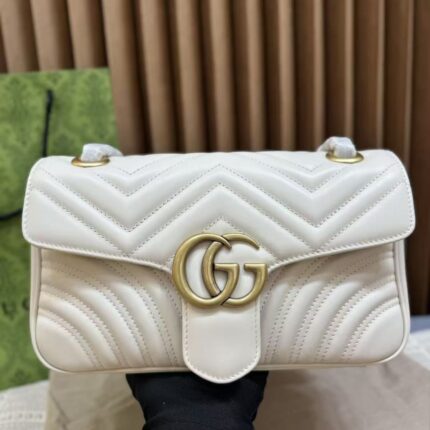 Gucci GG Marmont Little Gu's signature model  Comes with packaging