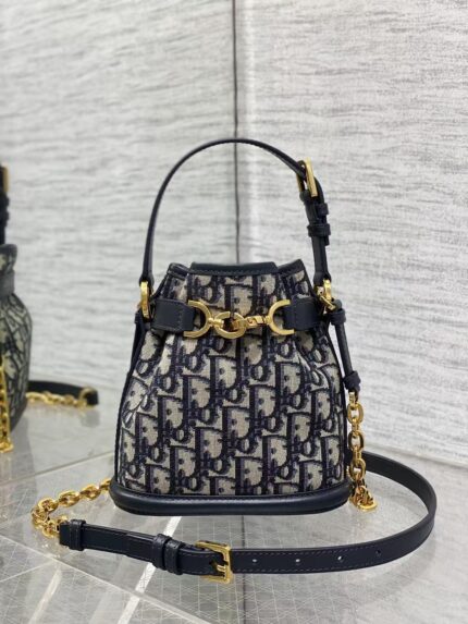 Dior bucket bag latest C'est collection